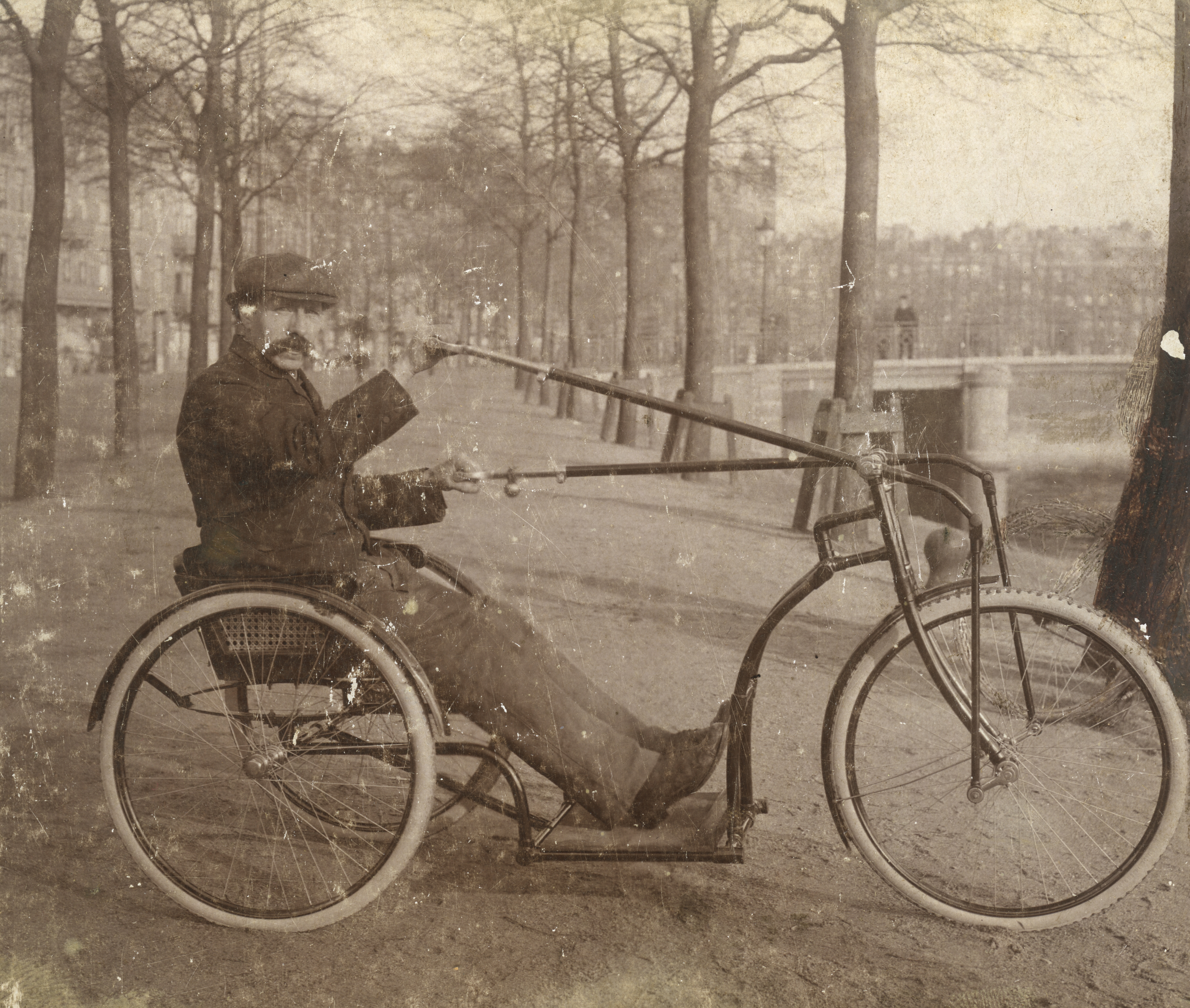 h37-invalidendriewieler